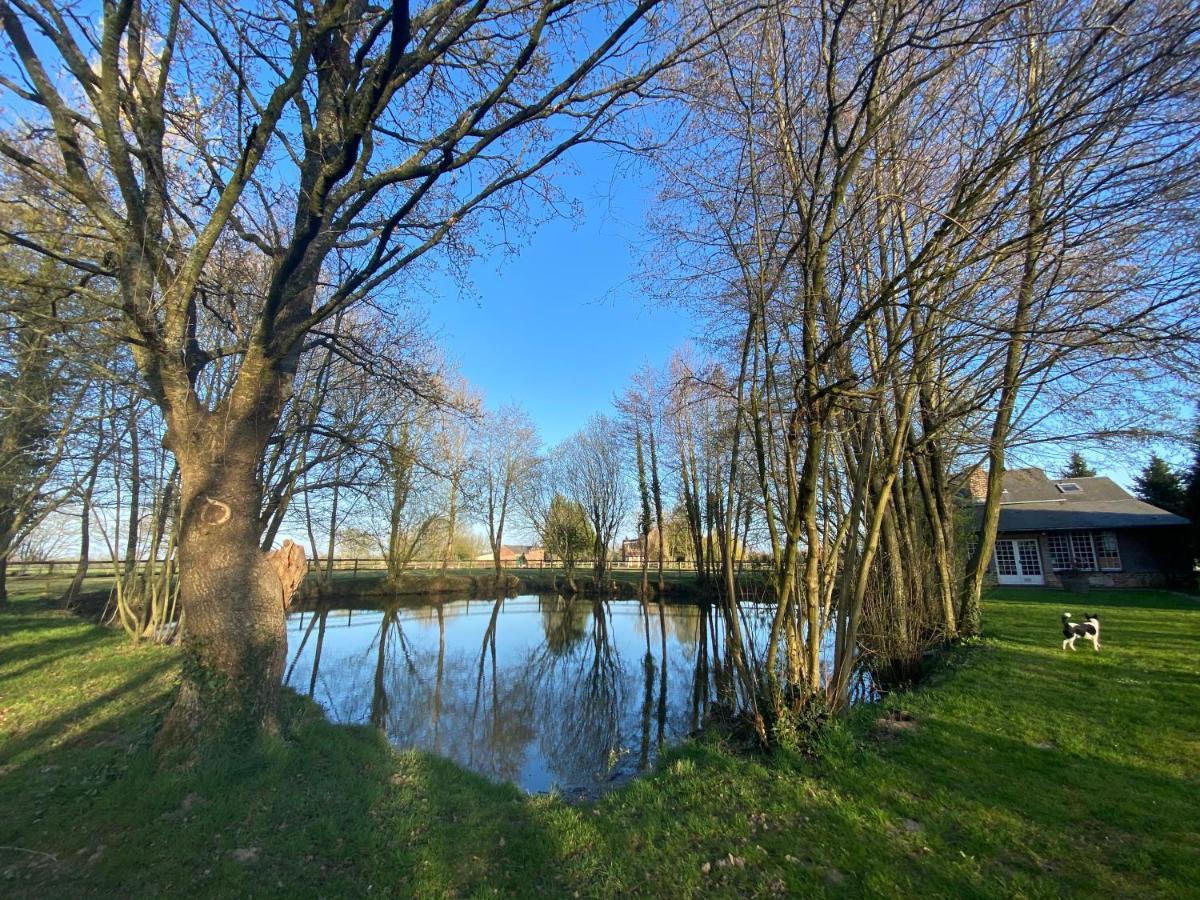 La Maison De L'Etang Manerbe Kültér fotó